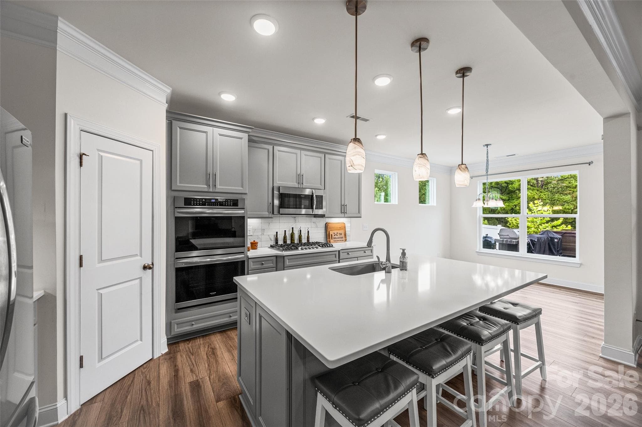 Single Family Residence at 4048 Clapton Drive, Lancaster, photo 12 of 47