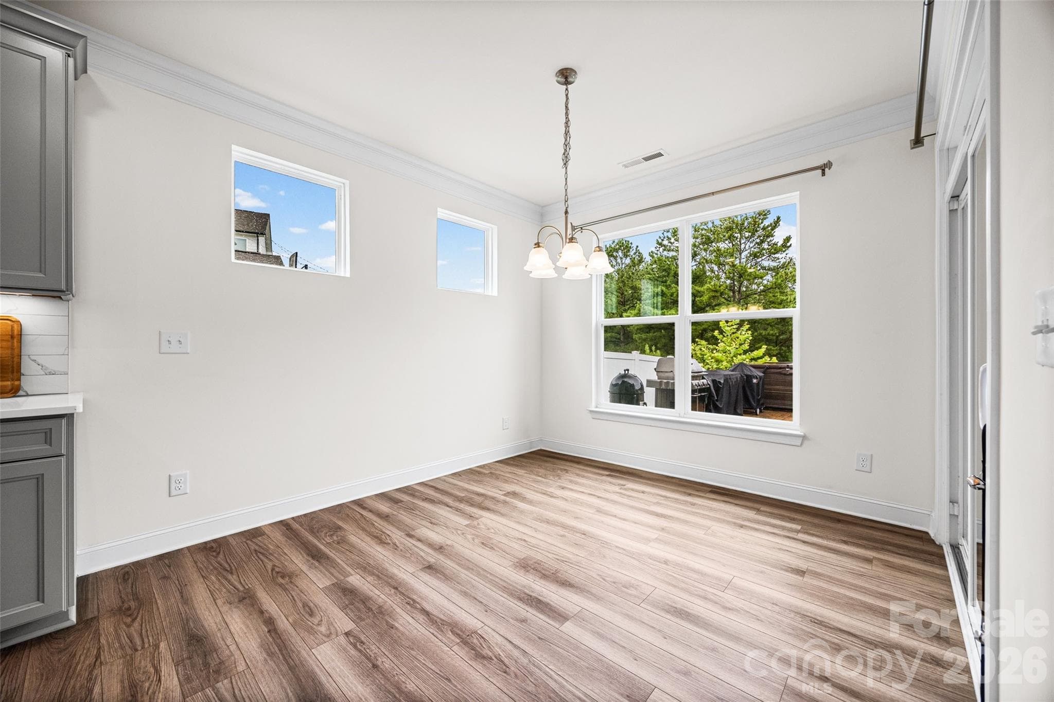 Single Family Residence at 4048 Clapton Drive, Lancaster, photo 13 of 47