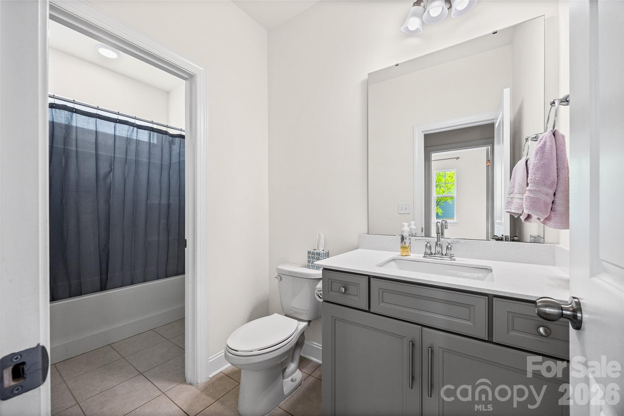 Single Family Residence at 4048 Clapton Drive, Lancaster, photo 26 of 47