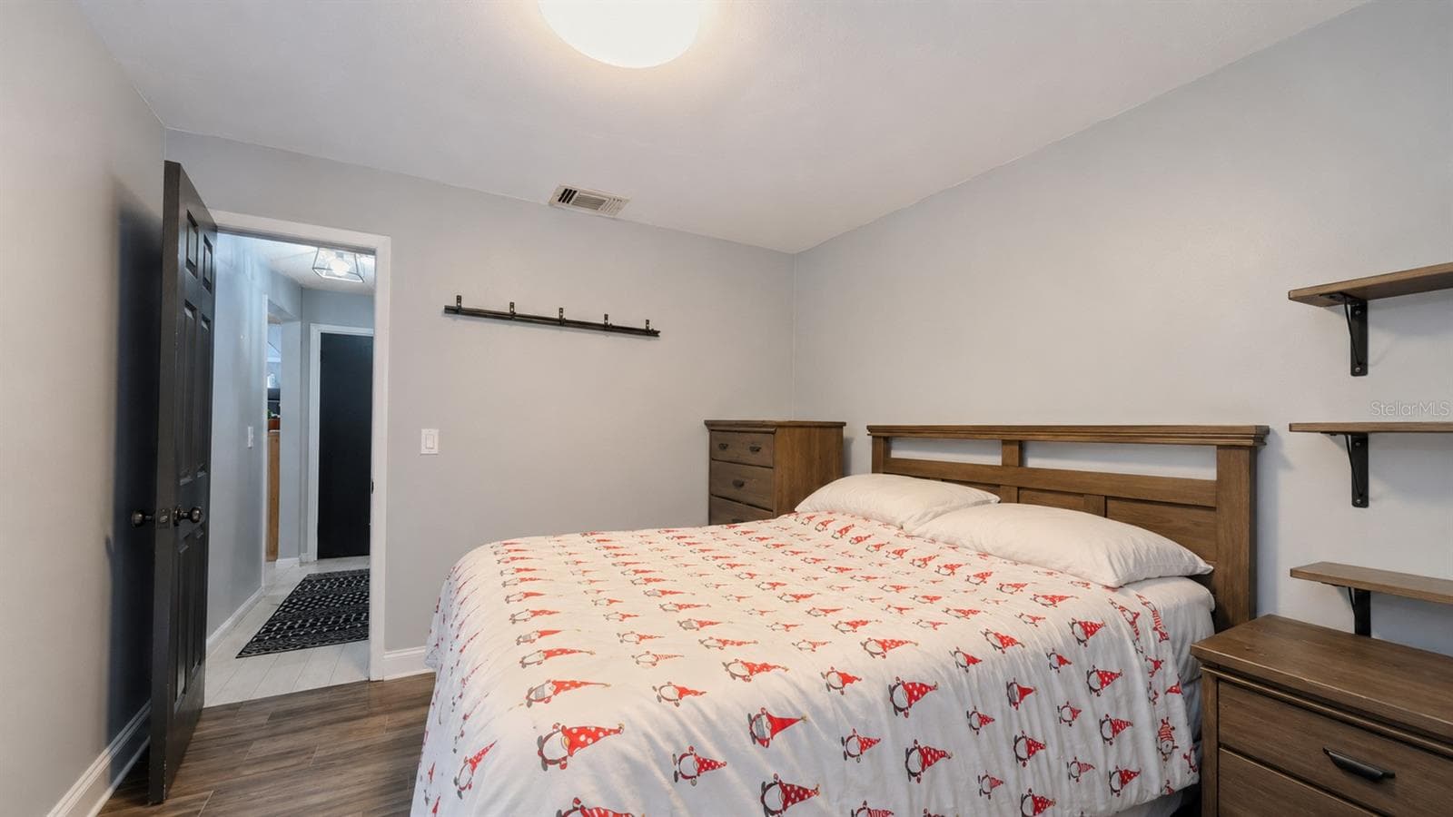 Secondary bedroom, additional angle - 257 CLEMENS CT, ORLANDO