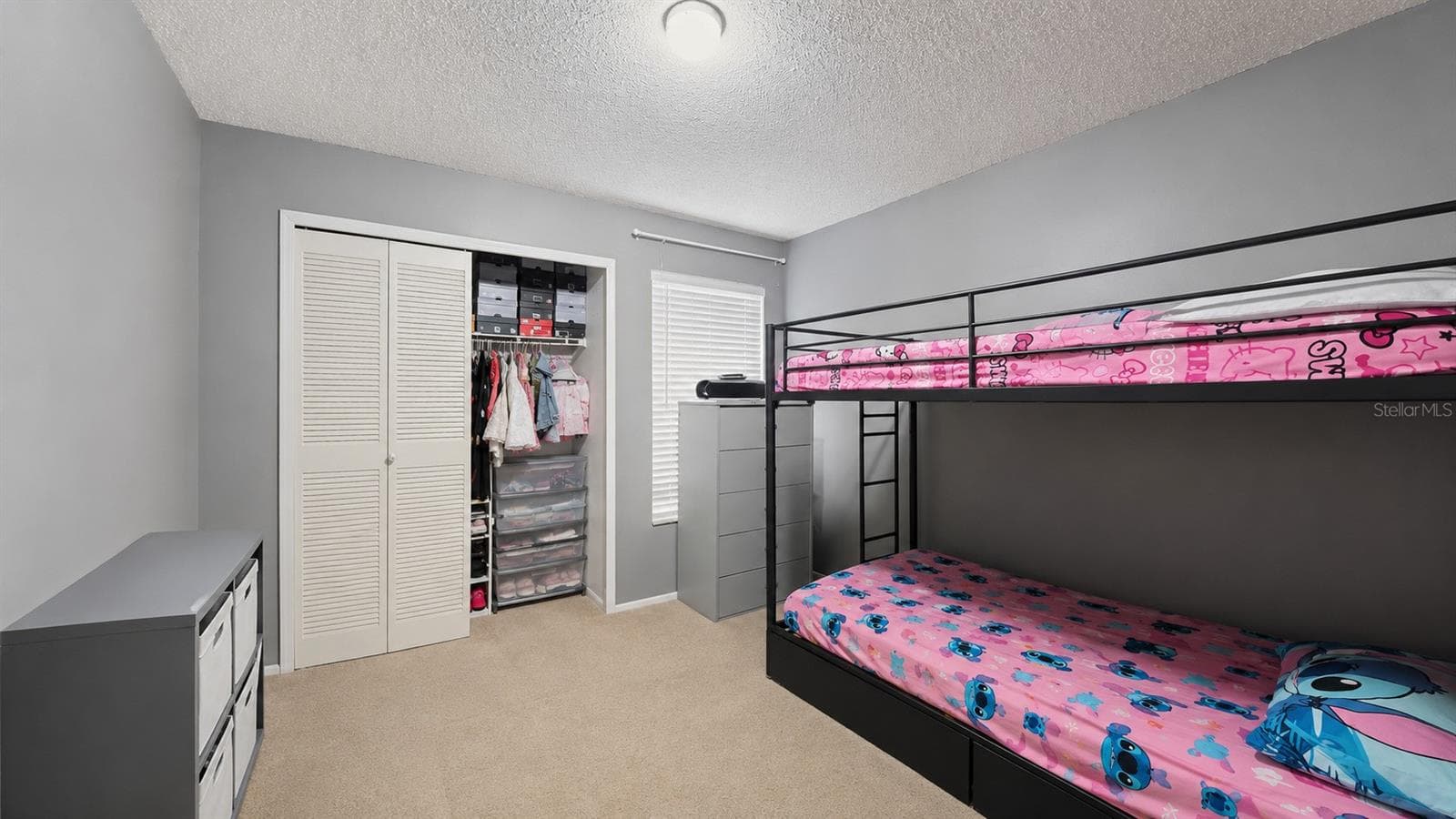 Secondary bedroom with closet storage - 257 CLEMENS CT, ORLANDO