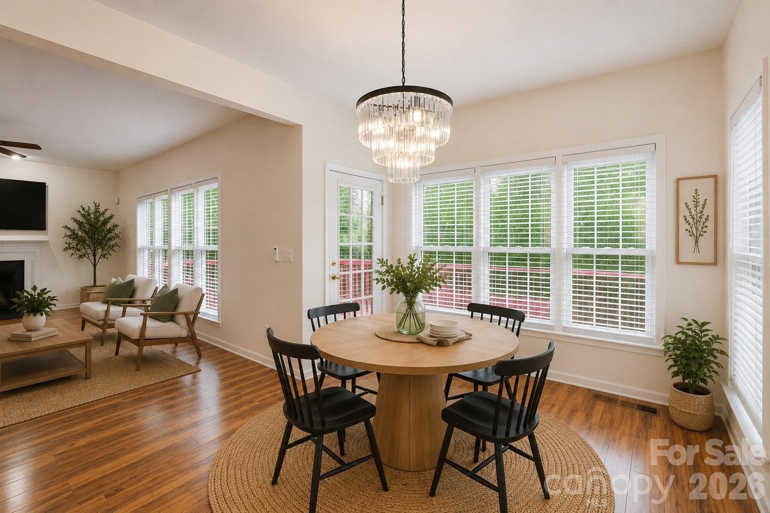 Single Family Residence at 2940 Shady Reach Lane, Charlotte, photo 11 of 48