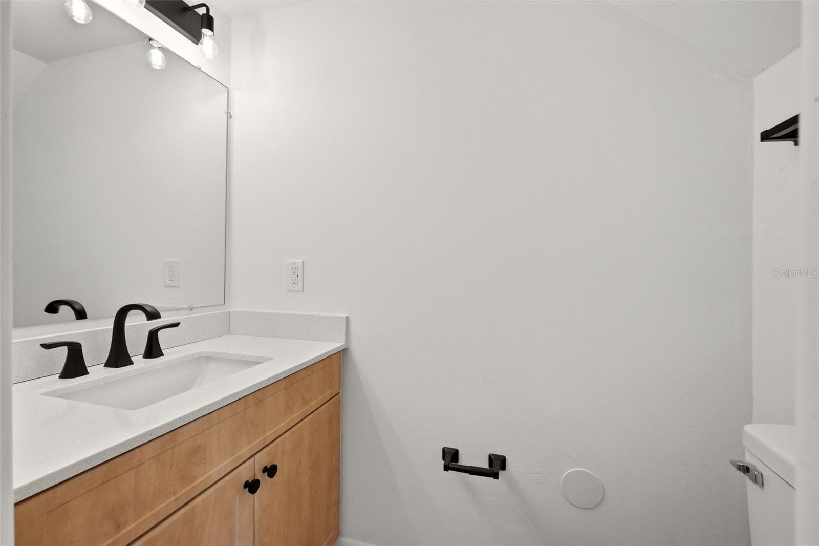 Condominium at 7906 TANGERINE DR, TAMPA, photo 15 of 23