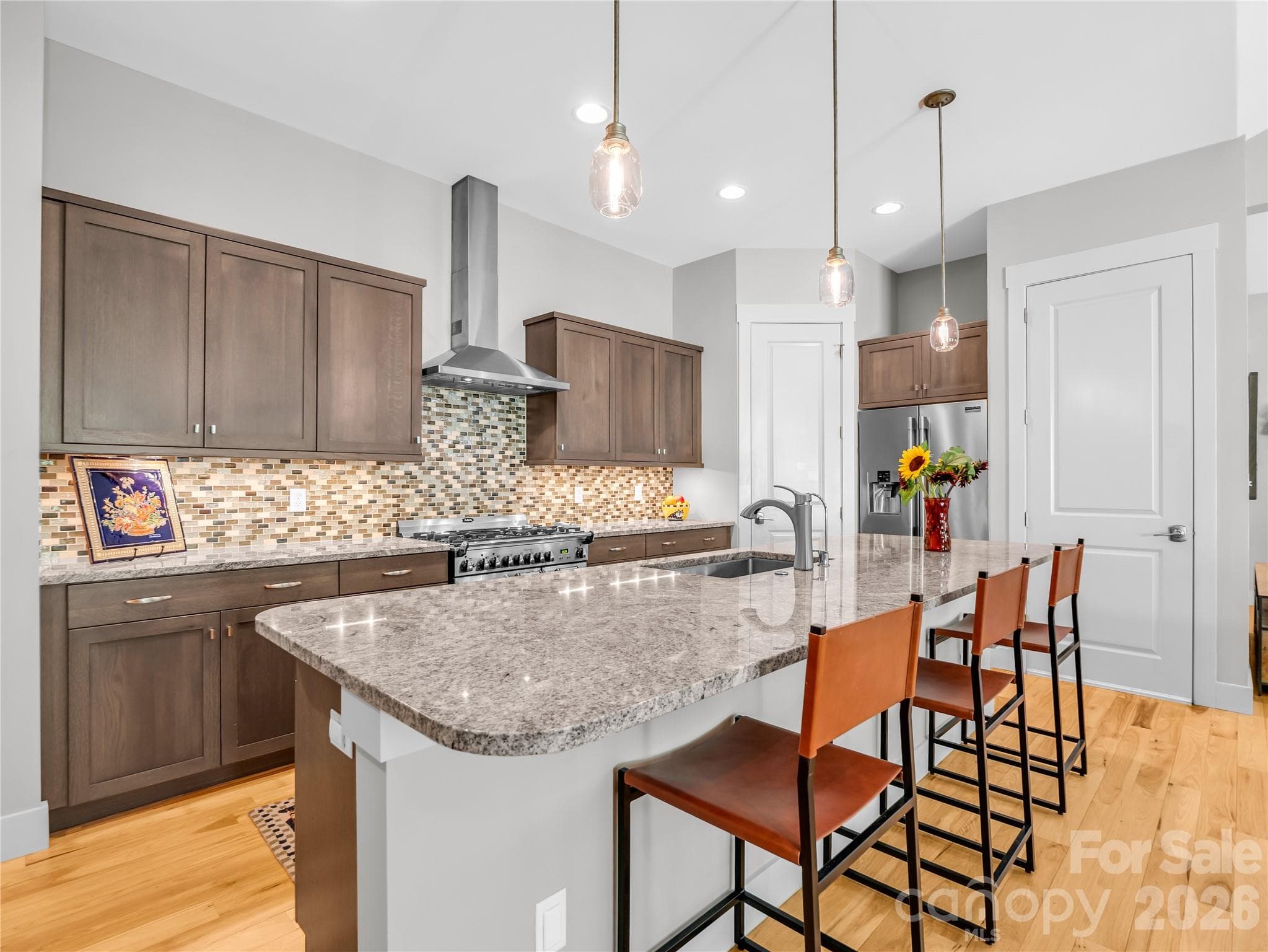 Perfect kitchen for  entertaining - 122 Cisco Road, Asheville
