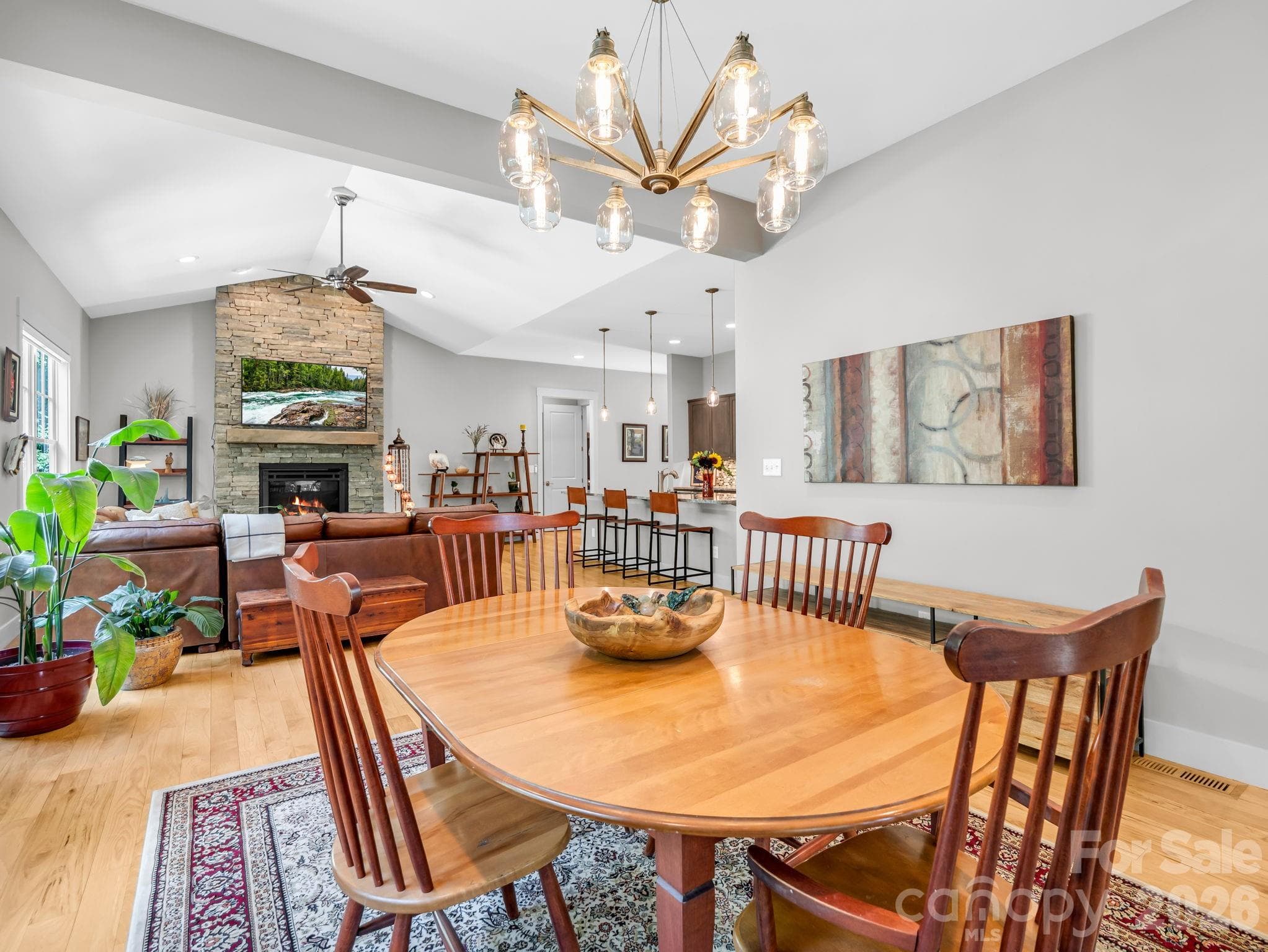 Single Family Residence at 122 Cisco Road, Asheville, photo 12 of 40