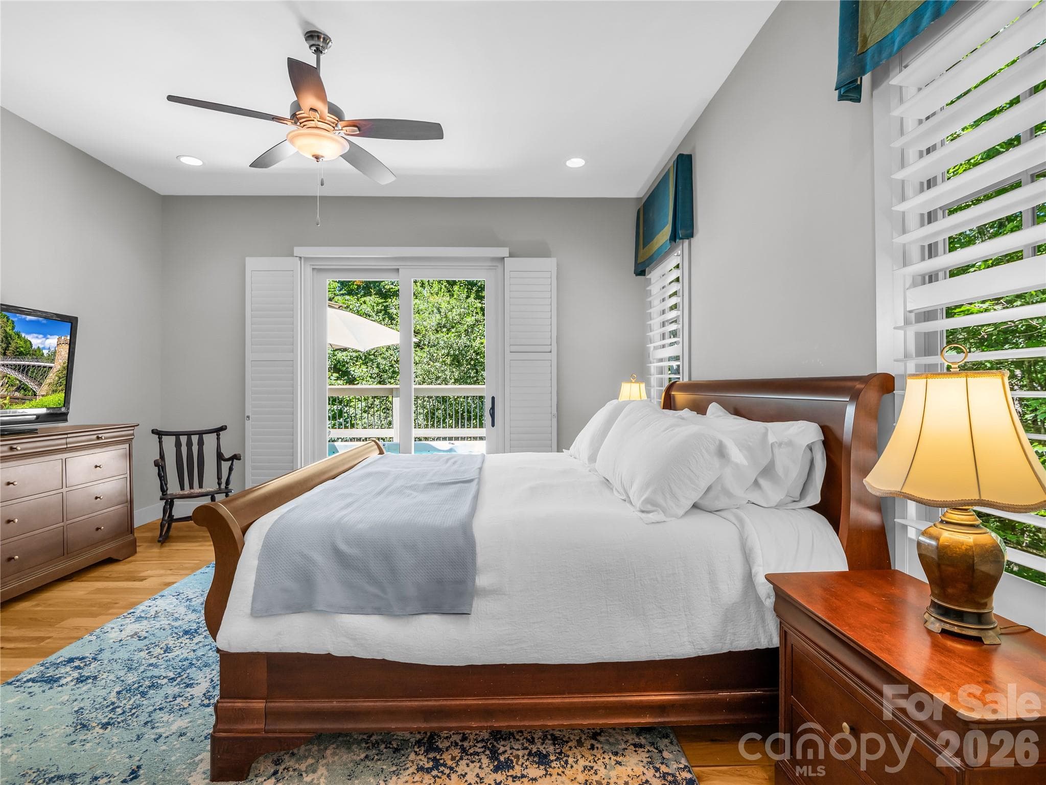 Single Family Residence at 122 Cisco Road, Asheville, photo 15 of 40