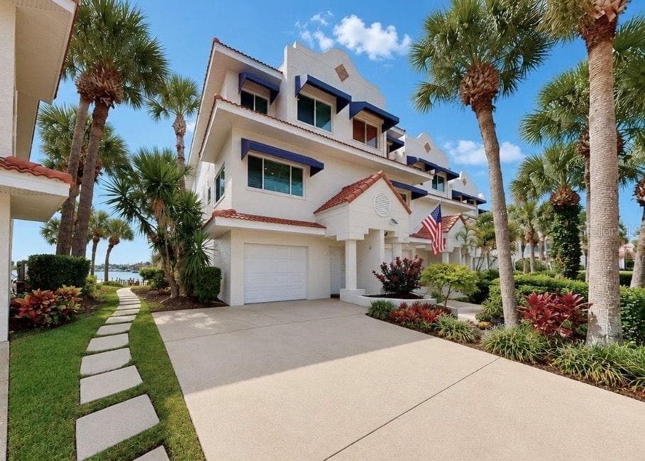4639 Mirabella Ct - 4639 MIRABELLA CT, ST PETE BEACH