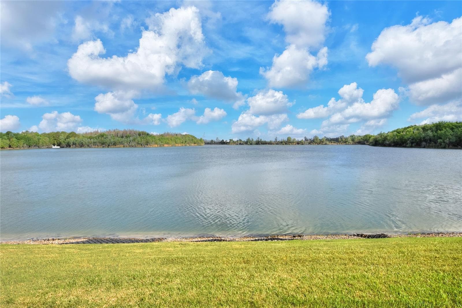 Condominium at 3933 SERENADE LN, LAKELAND, photo 3 of 76