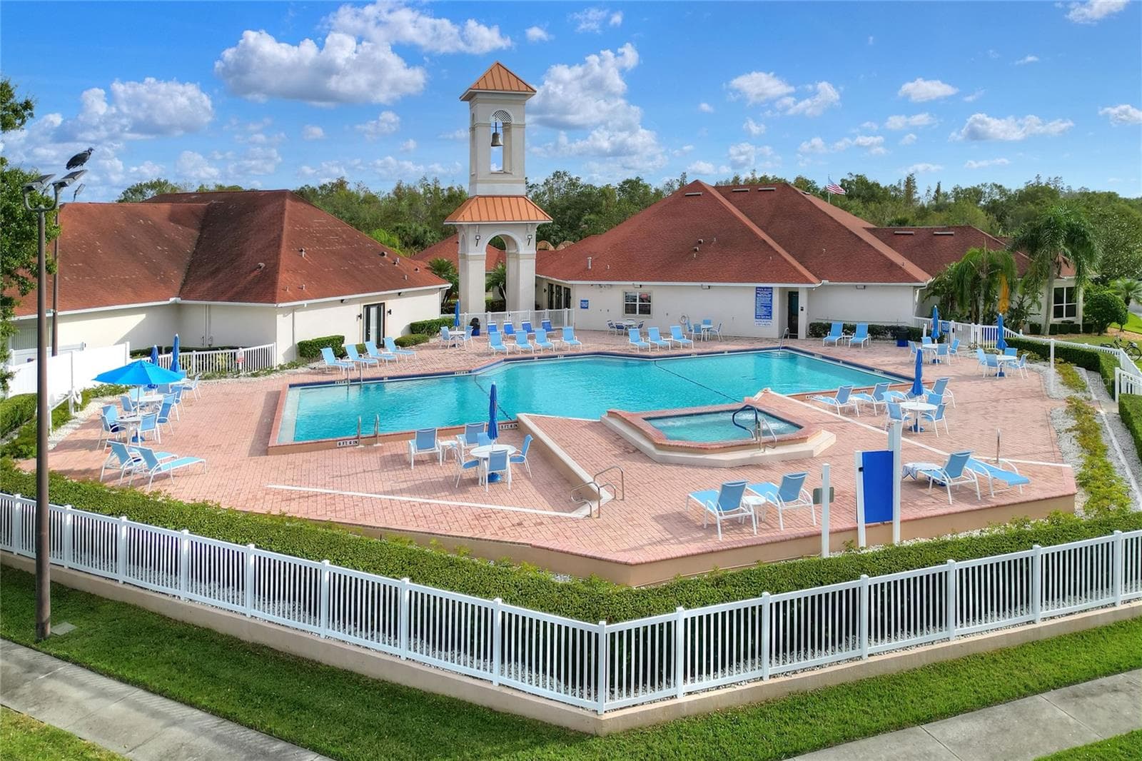 Condominium at 3933 SERENADE LN, LAKELAND, photo 17 of 76