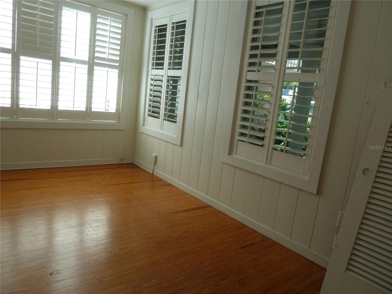 Single Family Residence at 3302 W VILLA ROSA ST, TAMPA, photo 4 of 30