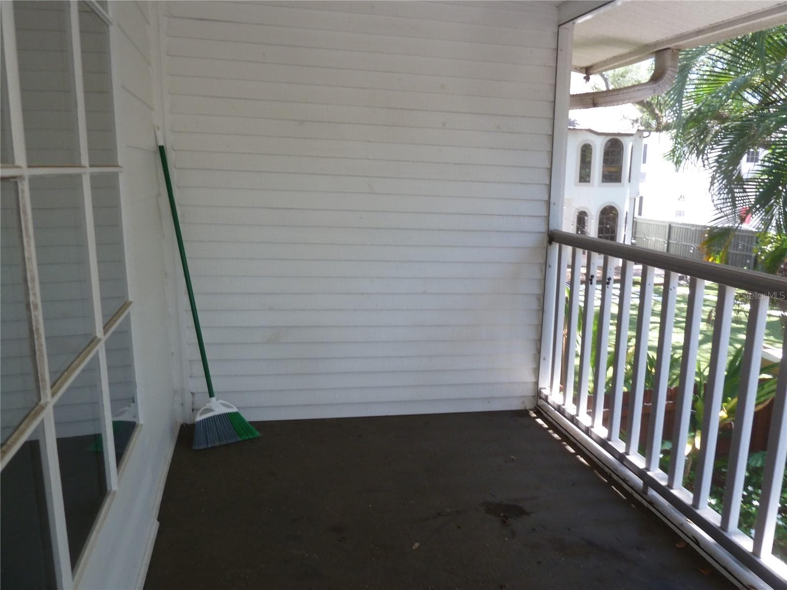 Single Family Residence at 3302 W VILLA ROSA ST, TAMPA, photo 15 of 30