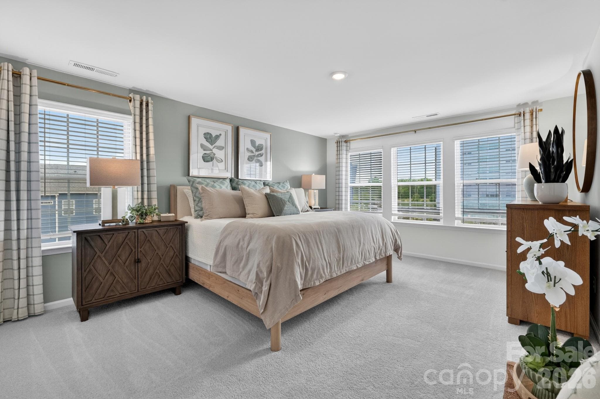 Model home photo - owner's luxury bedroom - Mooresville