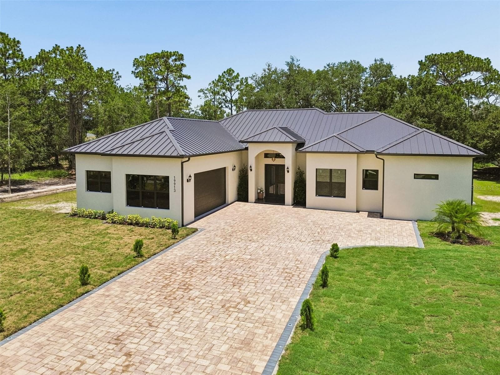Single Family Residence at 19913 MOORGATE ST, ORLANDO, photo 7 of 98