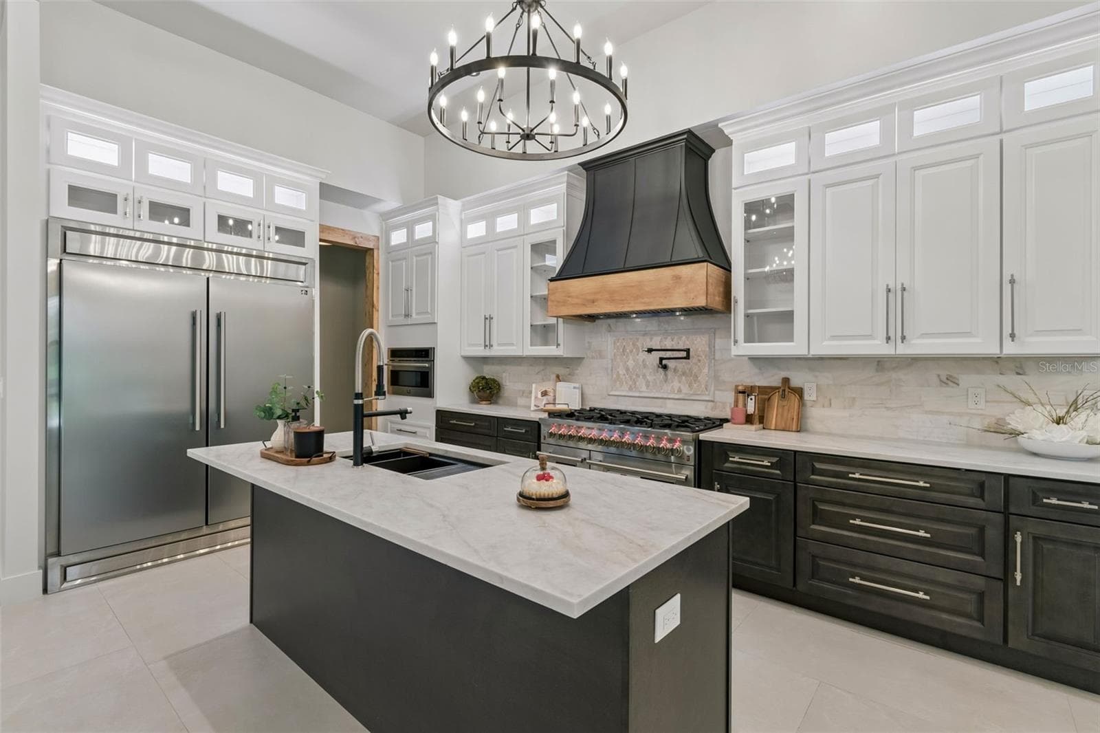 Kitchen - 19913 MOORGATE ST, ORLANDO