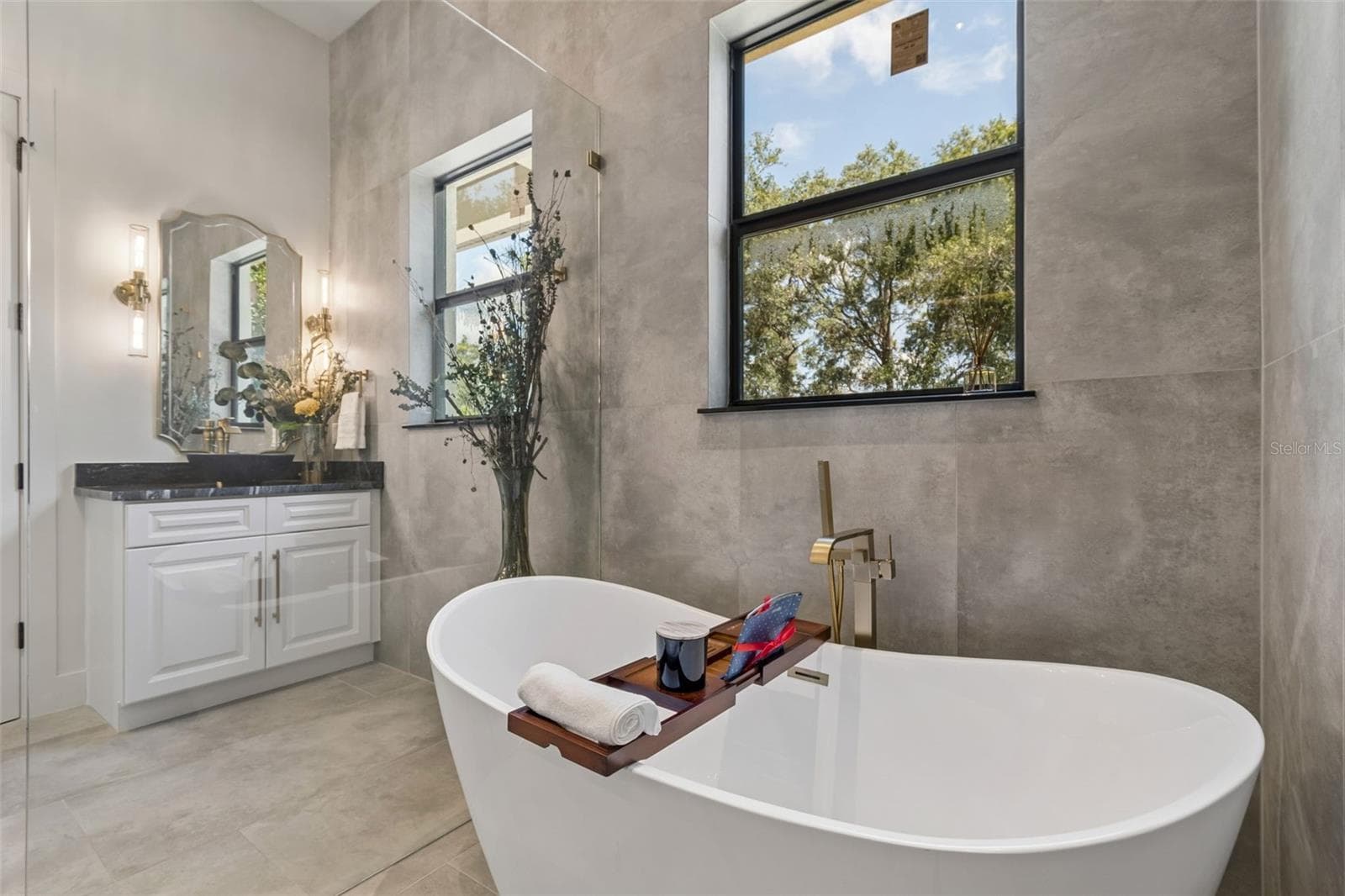 Master Bath - 19913 MOORGATE ST, ORLANDO