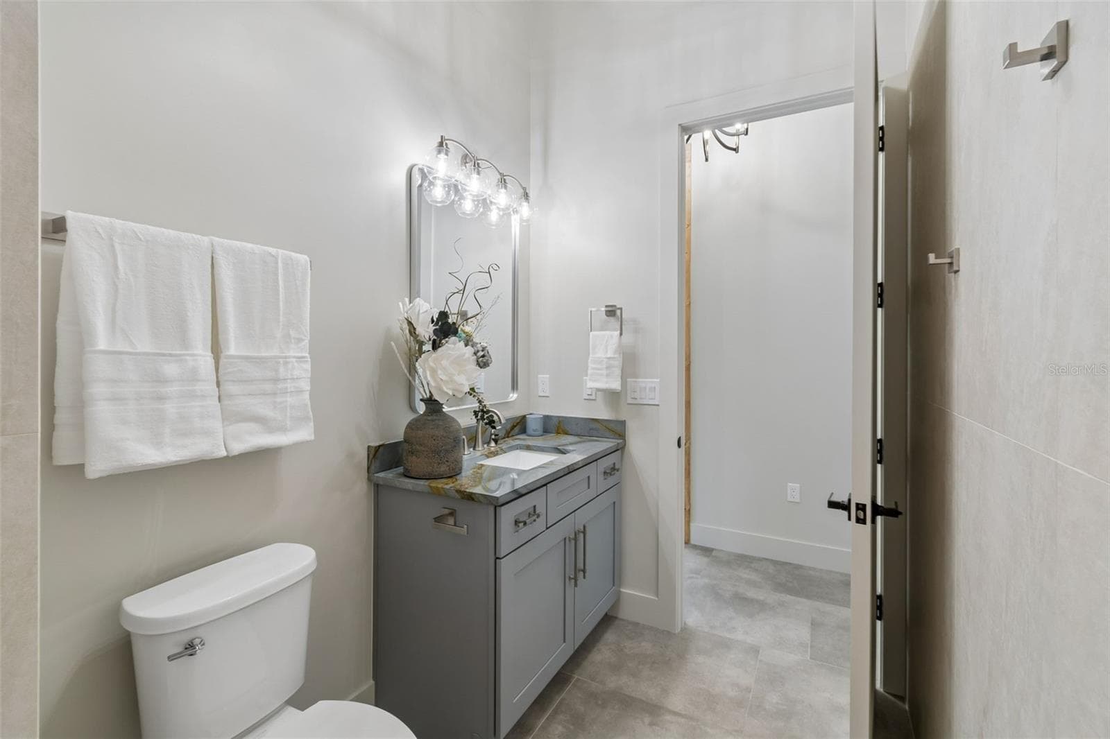 Third Bath - 19913 MOORGATE ST, ORLANDO