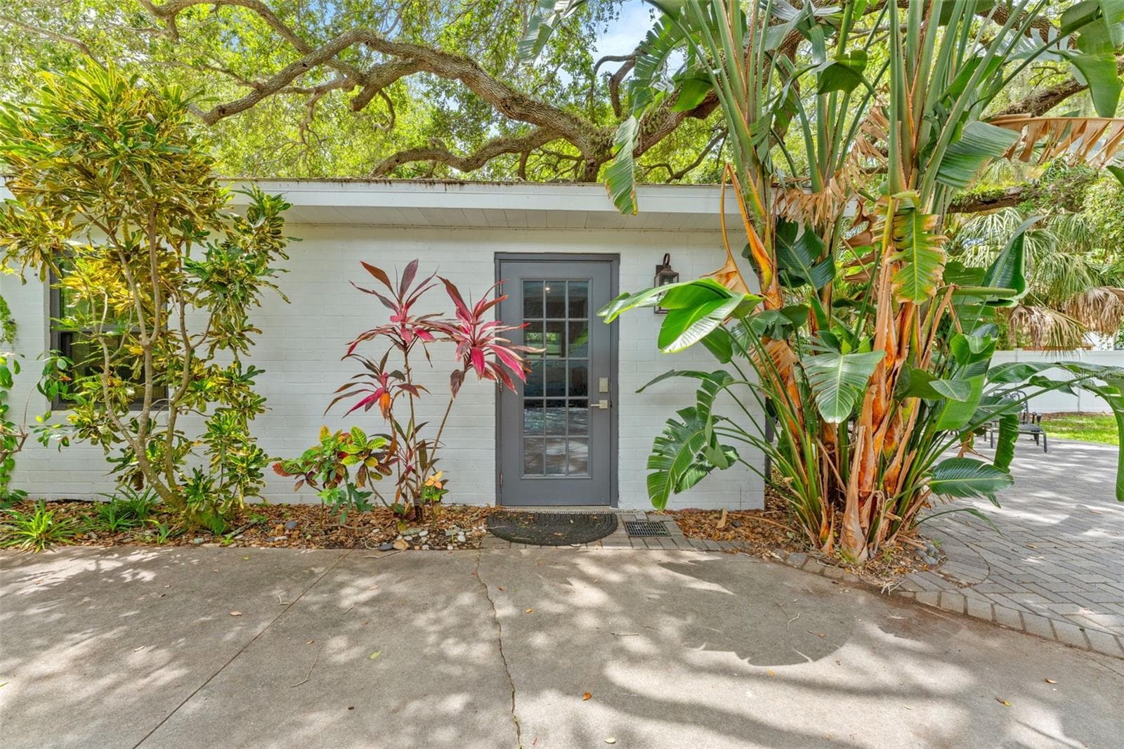 Single Family Residence at 802 W CORAL ST, TAMPA, photo 42 of 58