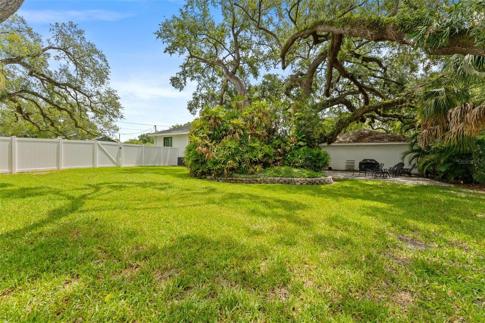 Single Family Residence at 802 W CORAL ST, TAMPA, photo 49 of 58