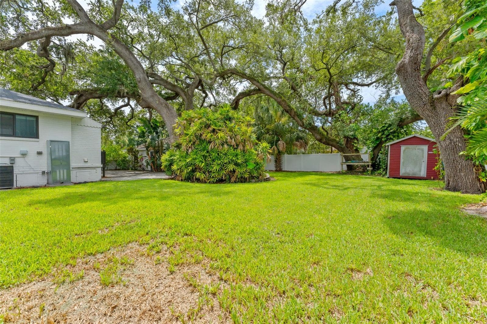 Single Family Residence at 802 W CORAL ST, TAMPA, photo 50 of 58