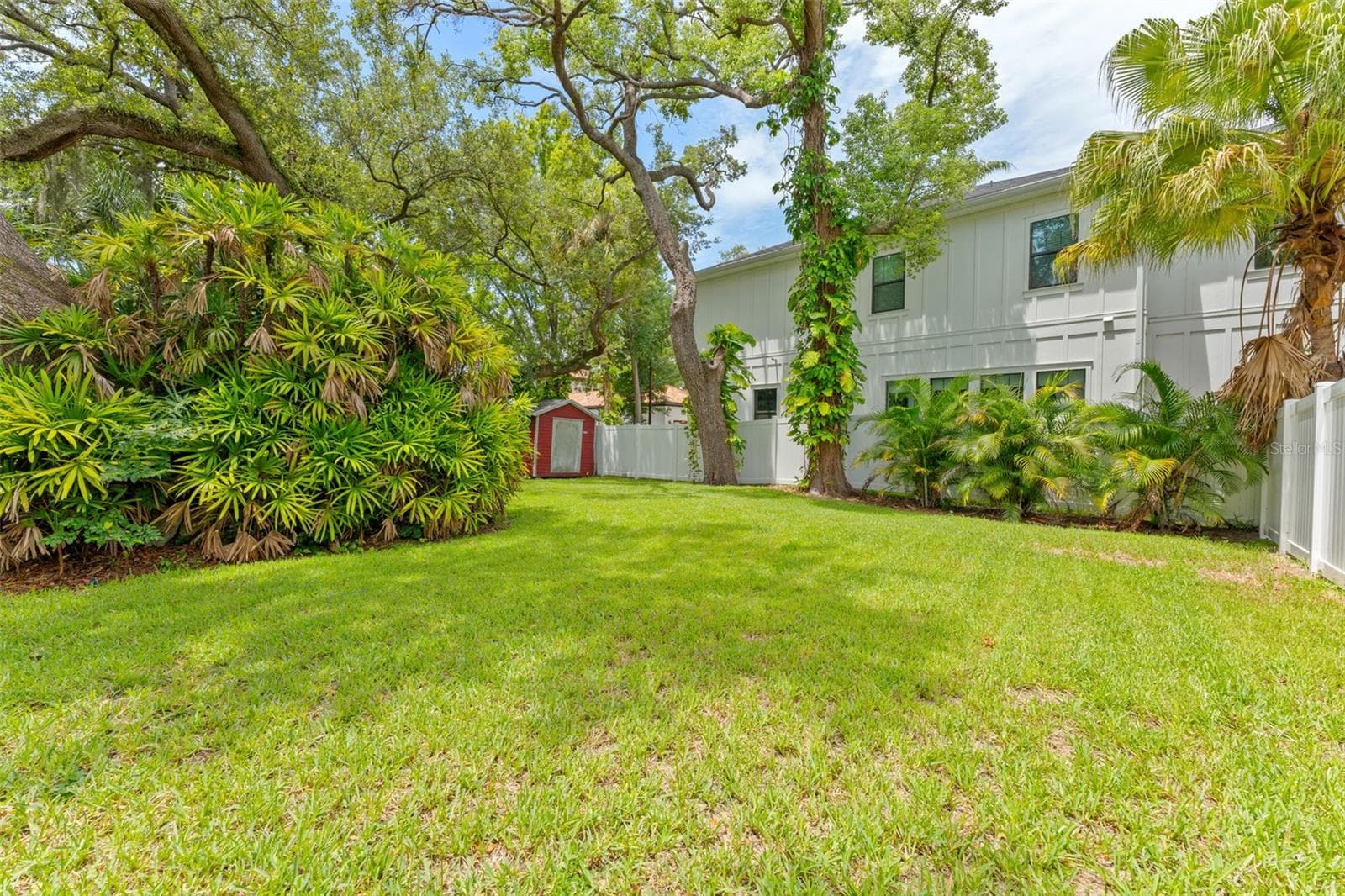 Single Family Residence at 802 W CORAL ST, TAMPA, photo 51 of 58