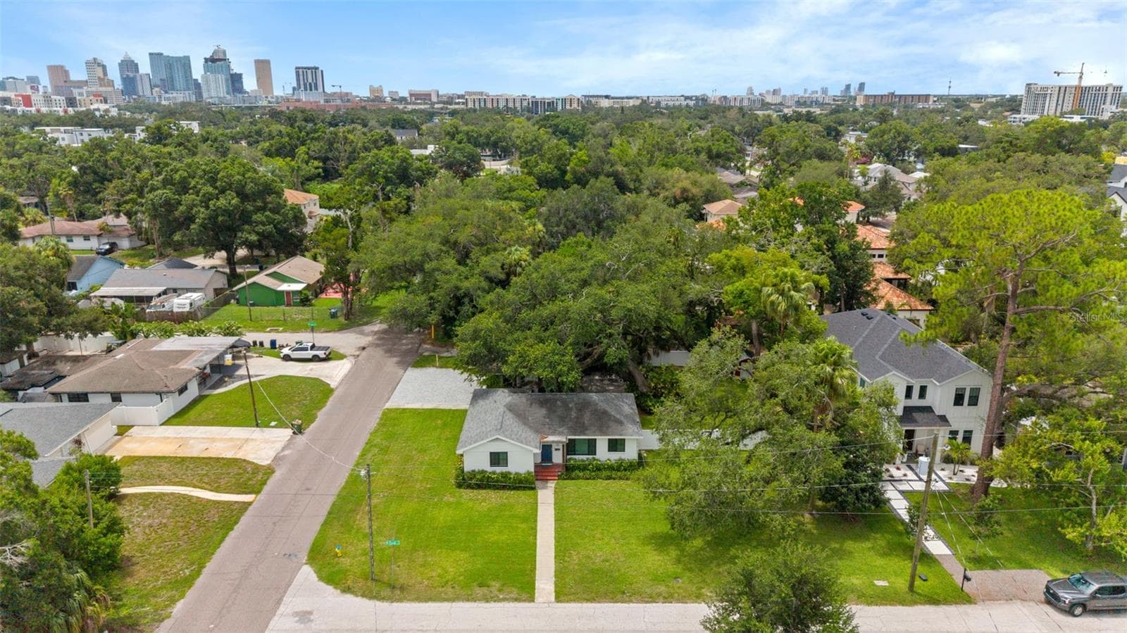 Single Family Residence at 802 W CORAL ST, TAMPA, photo 54 of 58