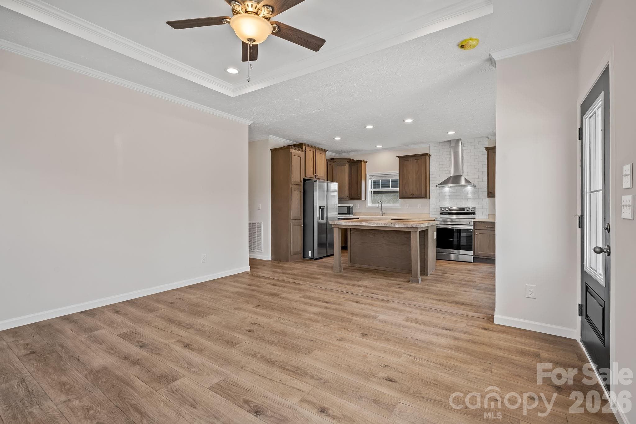Single Family Residence at 135 Bellamy Road, Asheville, photo 6 of 24