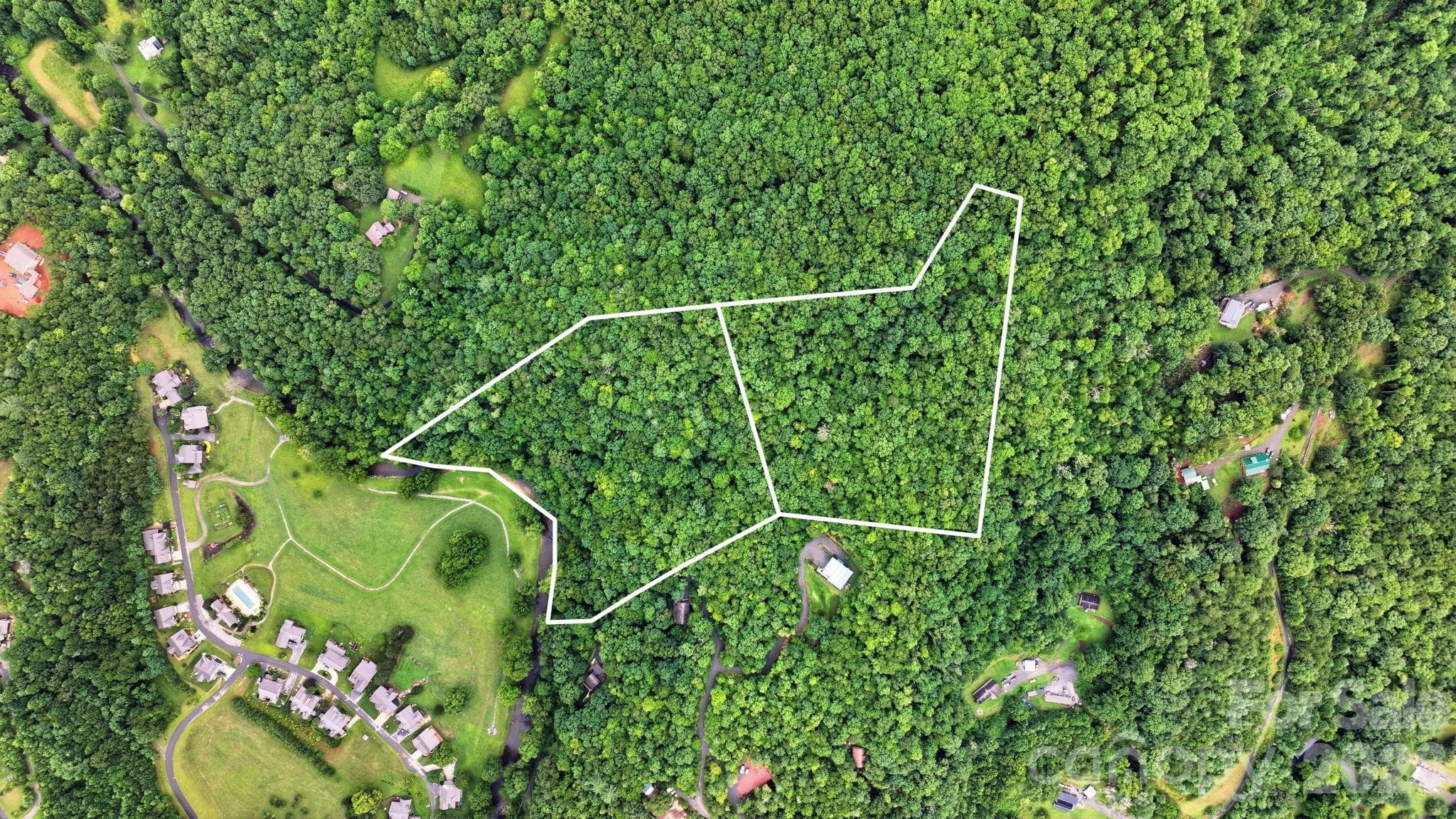 000 Suntrace Circle