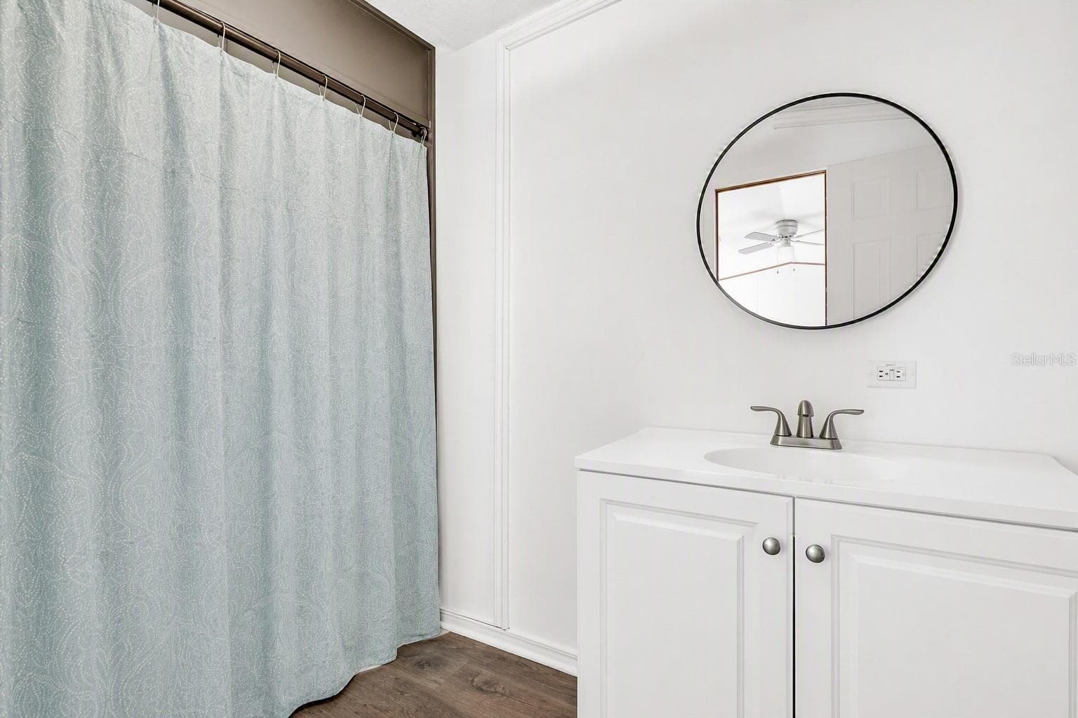 Manufactured Home at 1169 LAFAYETTE ST, PUNTA GORDA, photo 12 of 31
