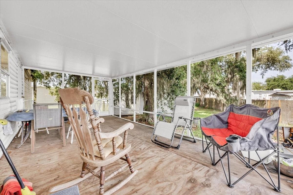 Manufactured Home at 1169 LAFAYETTE ST, PUNTA GORDA, photo 19 of 31