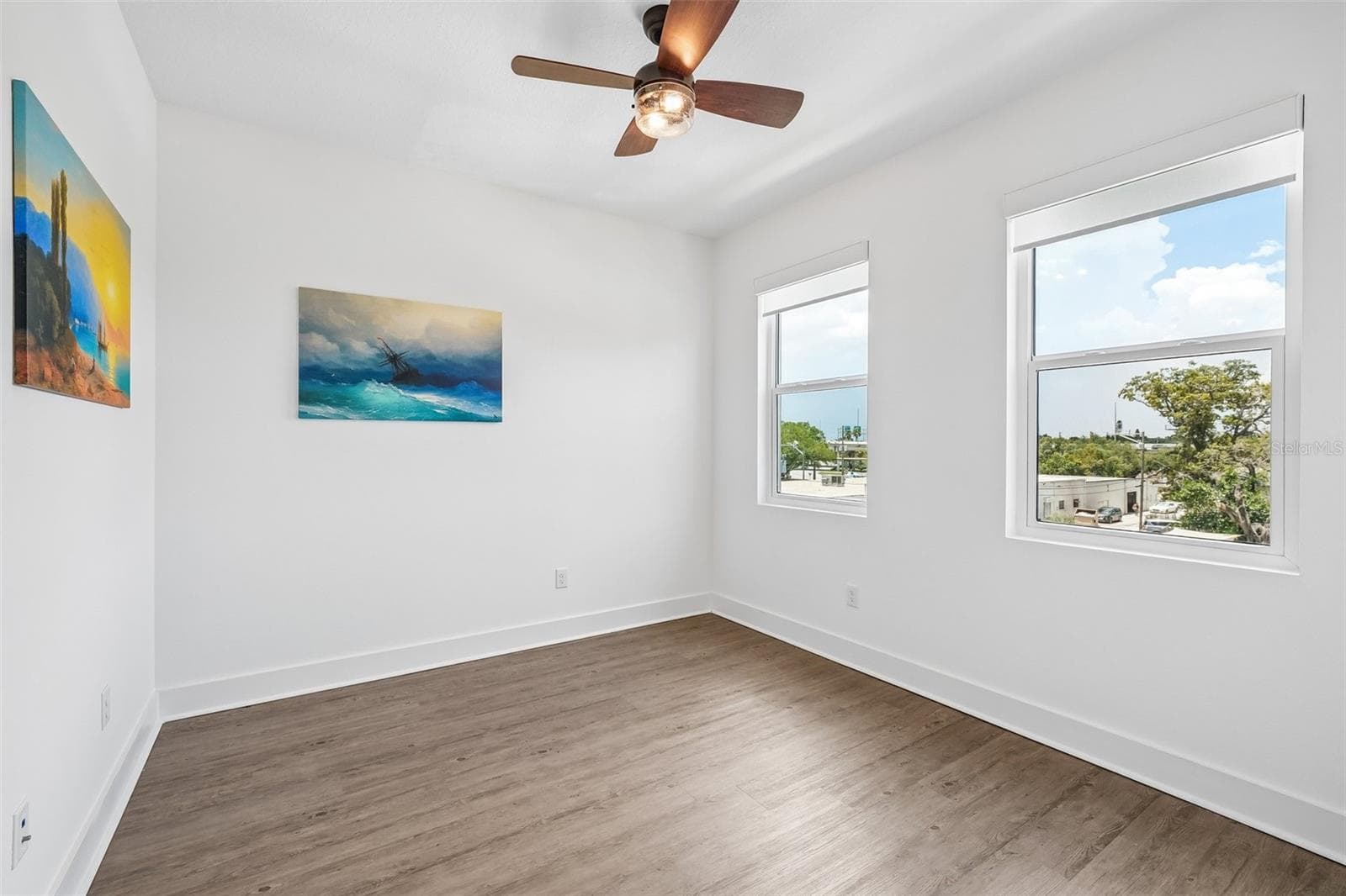 Townhouse at 312 15TH ST N, ST PETERSBURG, photo 14 of 49