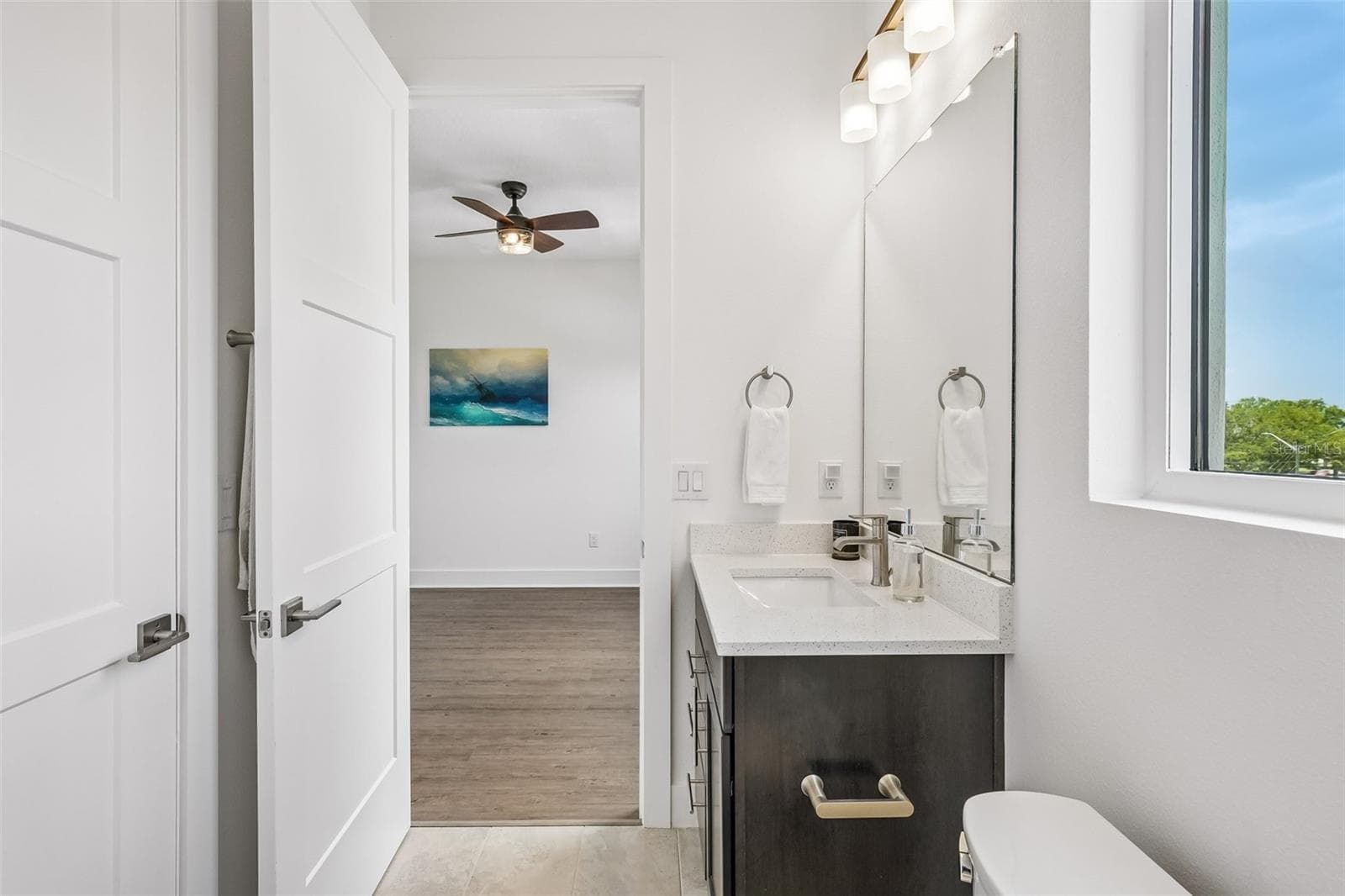 Townhouse at 312 15TH ST N, ST PETERSBURG, photo 17 of 49
