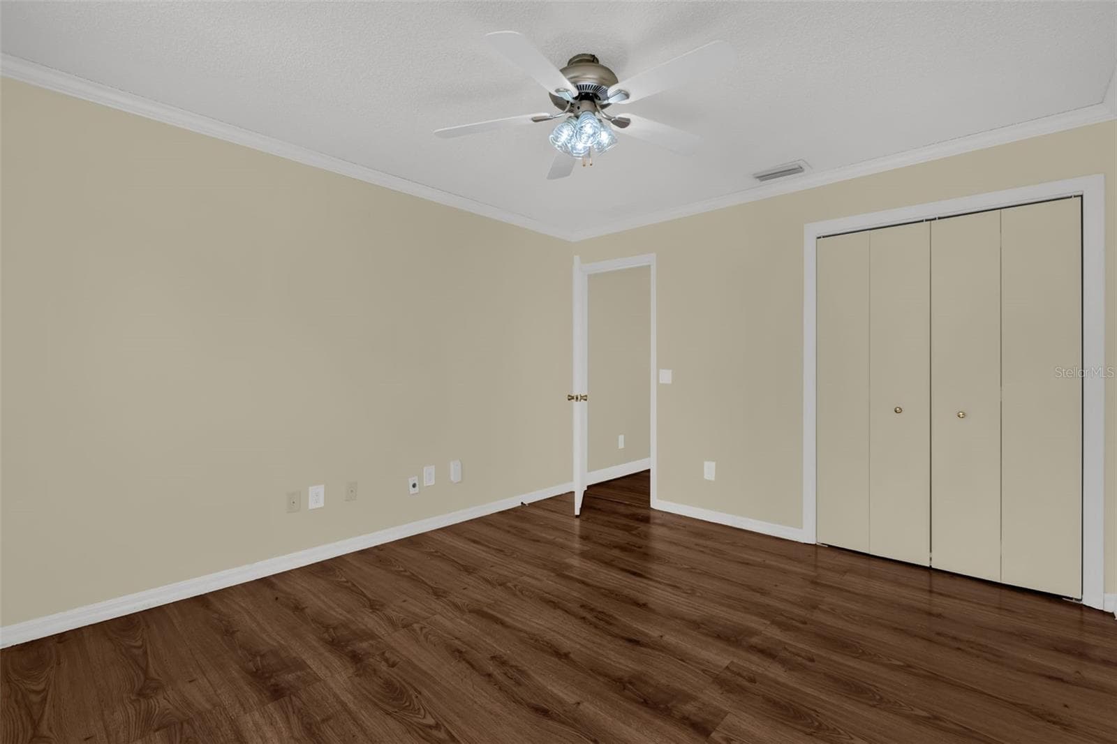 Single Family Residence at 17648 SE 93RD BUTLER CT, THE VILLAGES, photo 15 of 40
