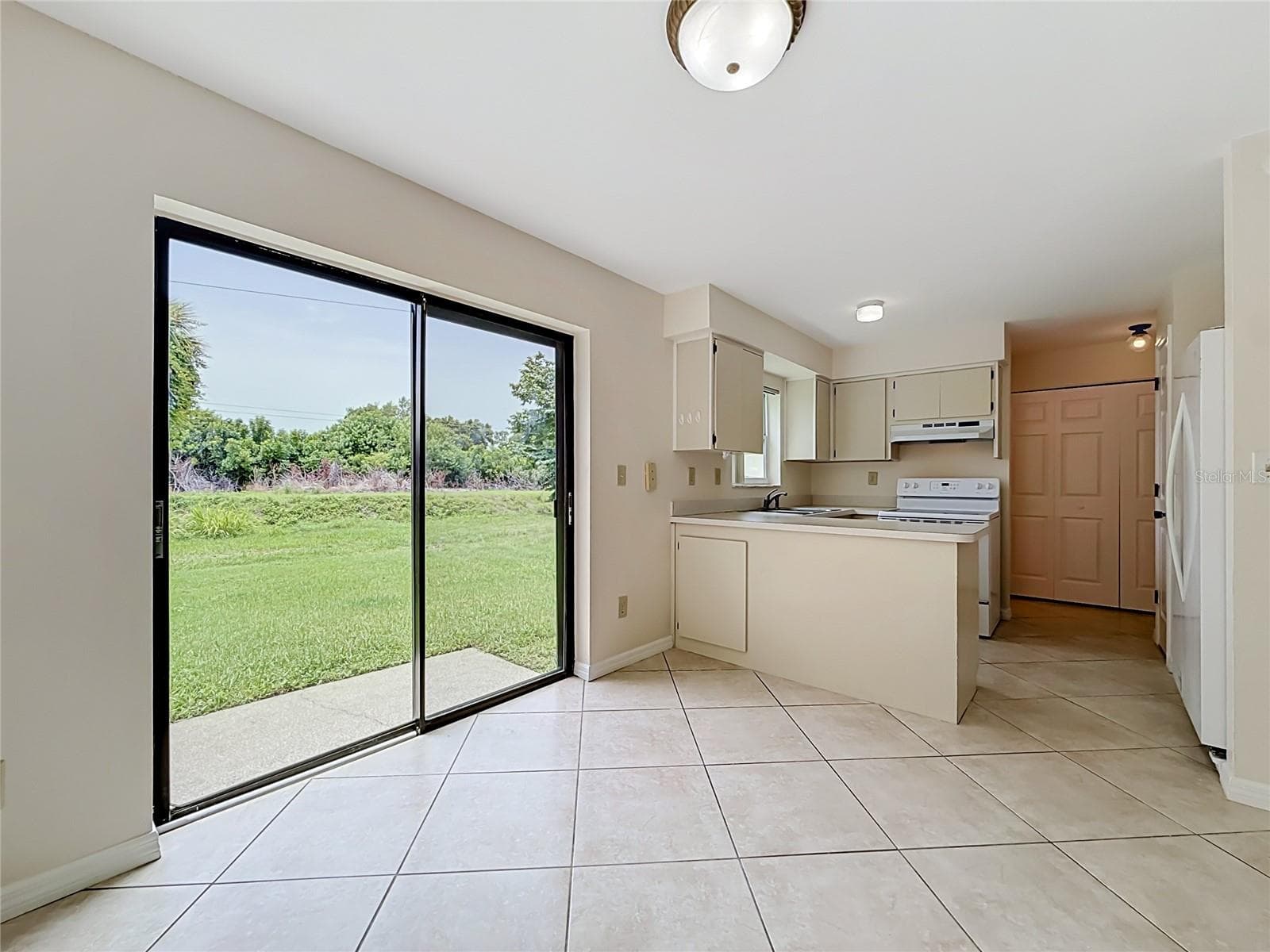 Townhouse at 1718 ADAMS CIR S, LARGO, photo 5 of 57
