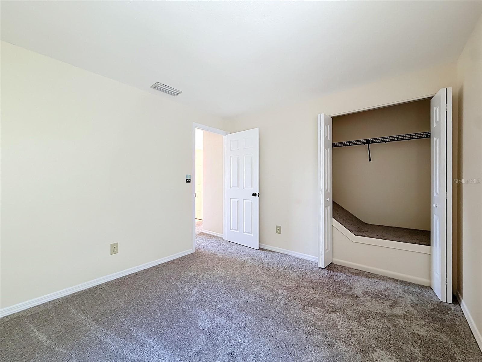 Townhouse at 1718 ADAMS CIR S, LARGO, photo 31 of 57