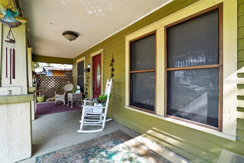 Single Family Residence at 772 38TH AVE S, ST PETERSBURG, photo 2 of 30