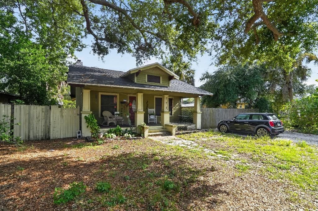 Single Family Residence at 772 38TH AVE S, ST PETERSBURG, photo 6 of 30