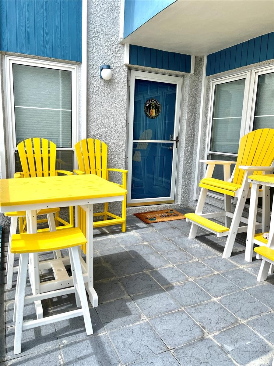 Welcome to your new home - 315 MEDALLION BLVD #H, MADEIRA BEACH