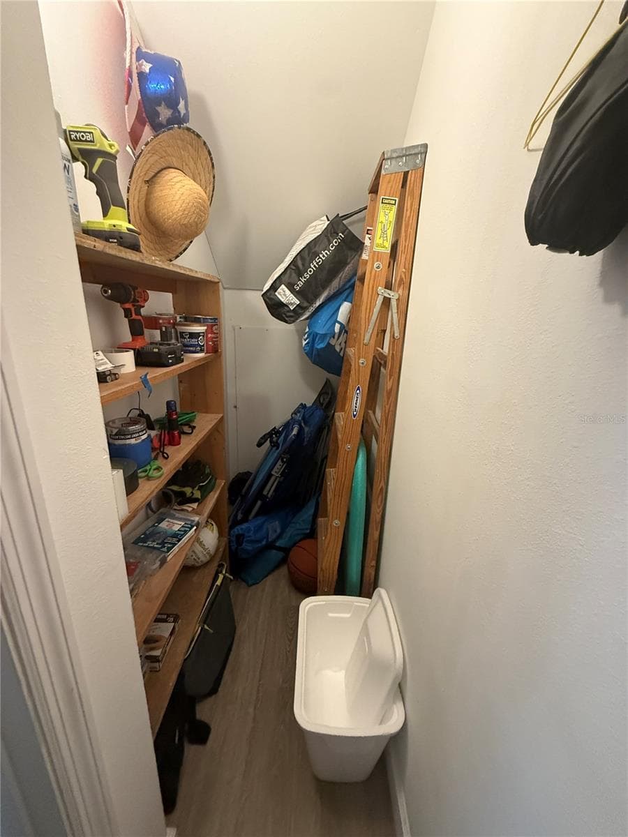 Utility closet - 315 MEDALLION BLVD #H, MADEIRA BEACH