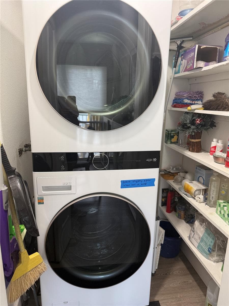 Laundry room - 315 MEDALLION BLVD #H, MADEIRA BEACH