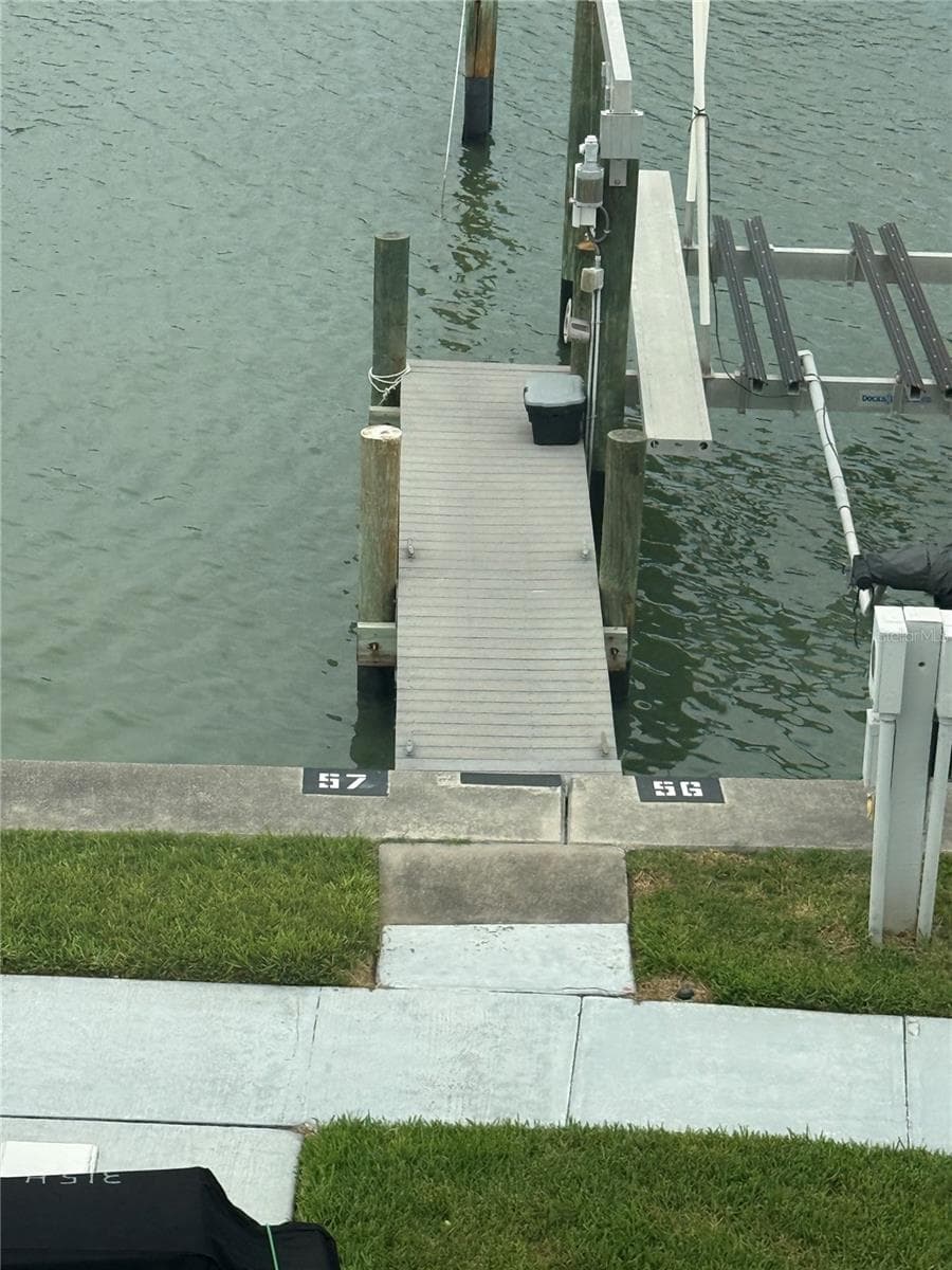 Boat slip 57 - 315 MEDALLION BLVD #H, MADEIRA BEACH