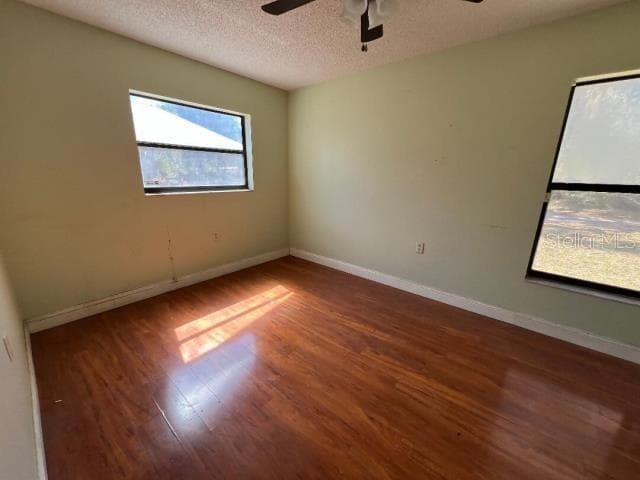 Single Family Residence at 5875 NE 167TH AVE, SILVER SPRINGS, photo 8 of 11