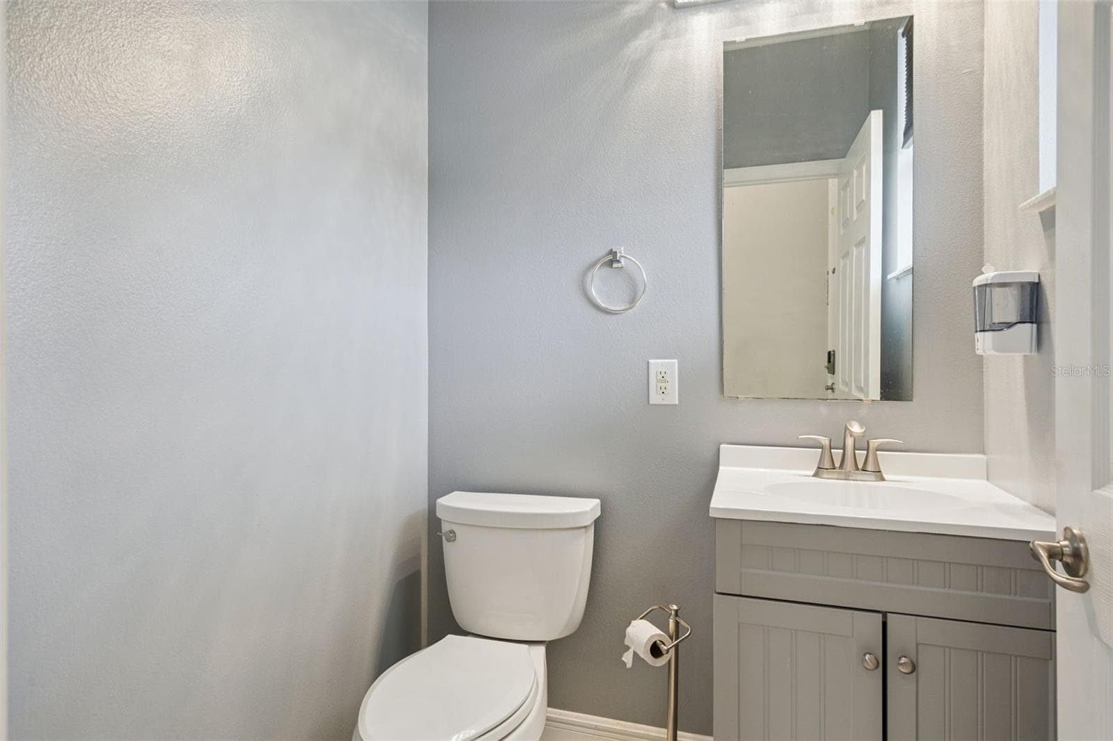 Single Family Residence at 233 ROSSELLI BLVD, DAVENPORT, photo 16 of 23