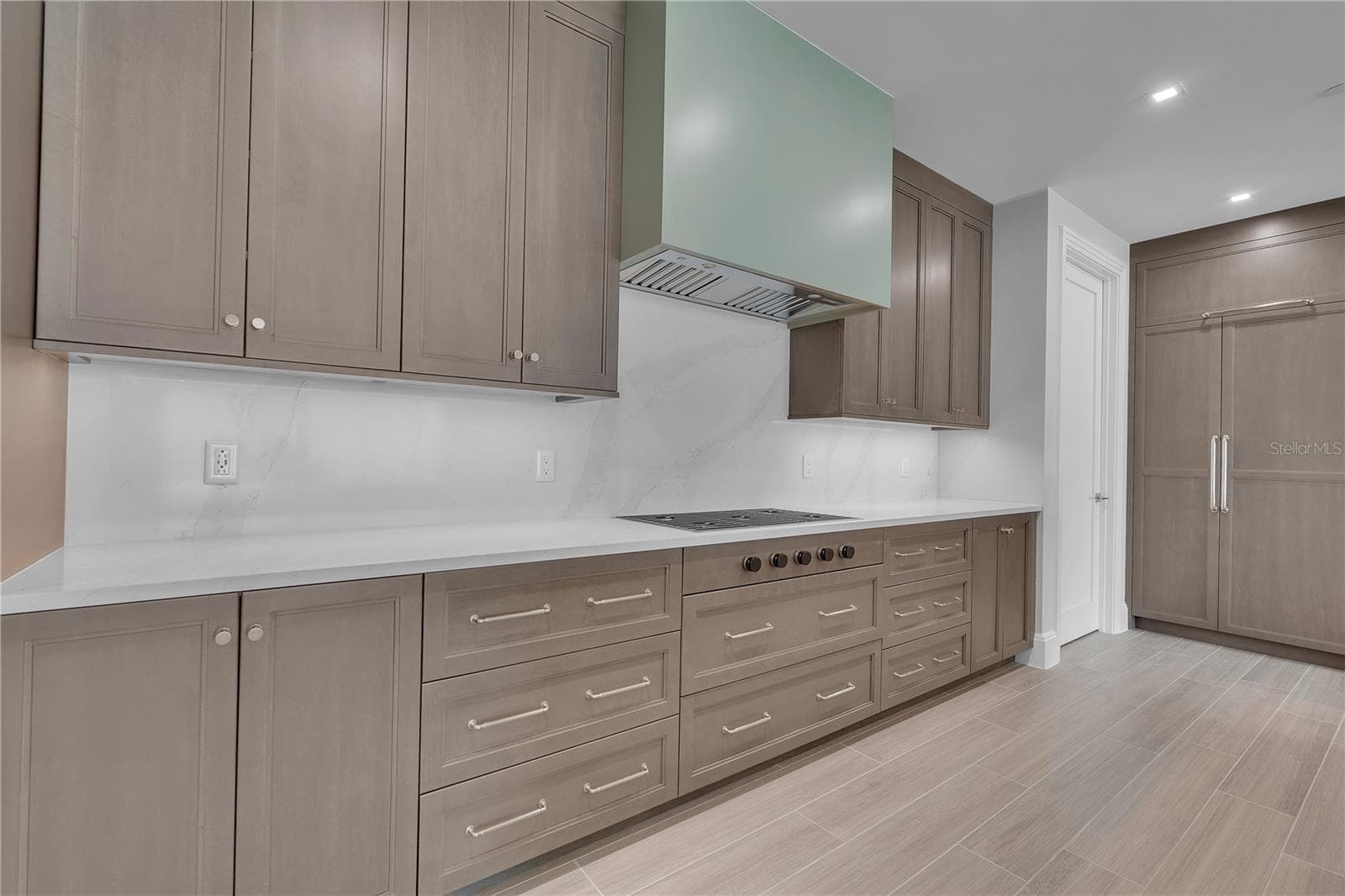 Condominium at 70 AVENIDA VENECCIA #202, SARASOTA, photo 12 of 51