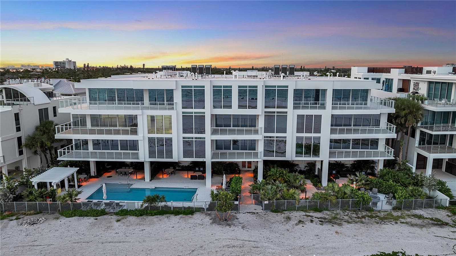 Condominium at 70 AVENIDA VENECCIA #202, SARASOTA, photo 42 of 51