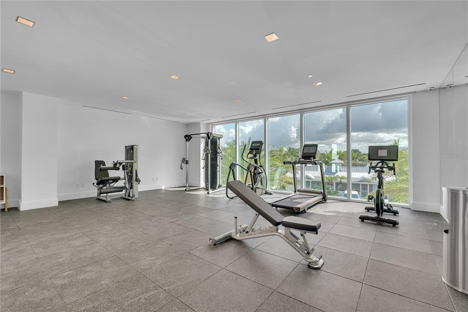 Fitness Center - 70 AVENIDA VENECCIA #202, SARASOTA