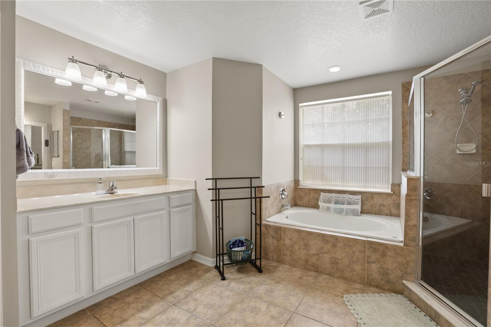 Primary Bathroom - 932 LOST GROVE CIR, WINTER GARDEN