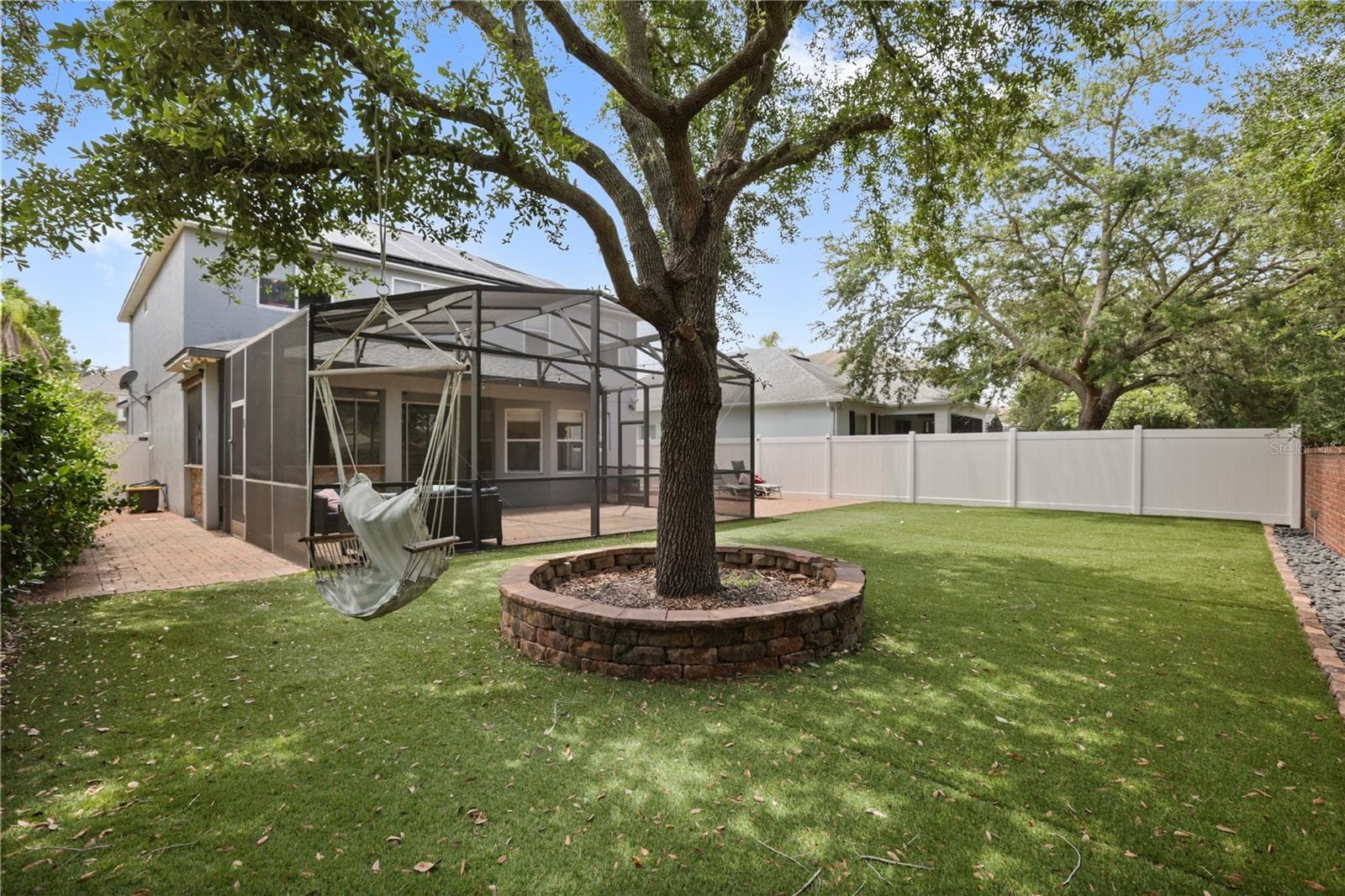 Dreamy Oak Tree in Backyard - 932 LOST GROVE CIR, WINTER GARDEN