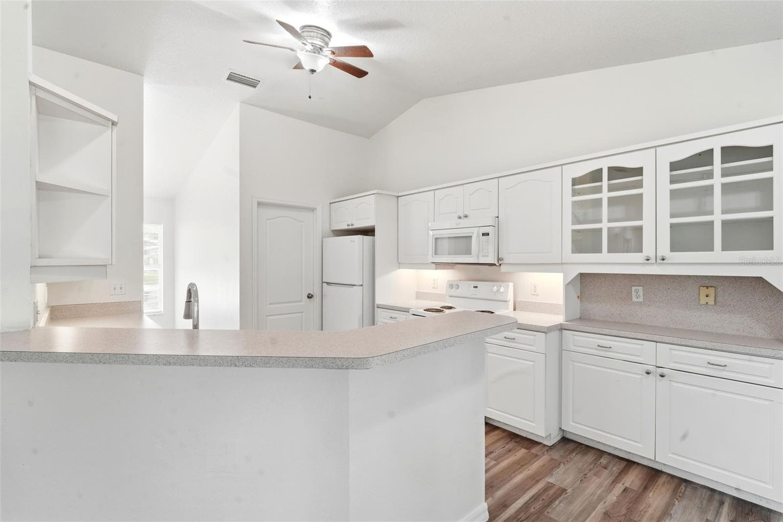 Single Family Residence at 3128 MANGO TREE DR, EDGEWATER, photo 11 of 43
