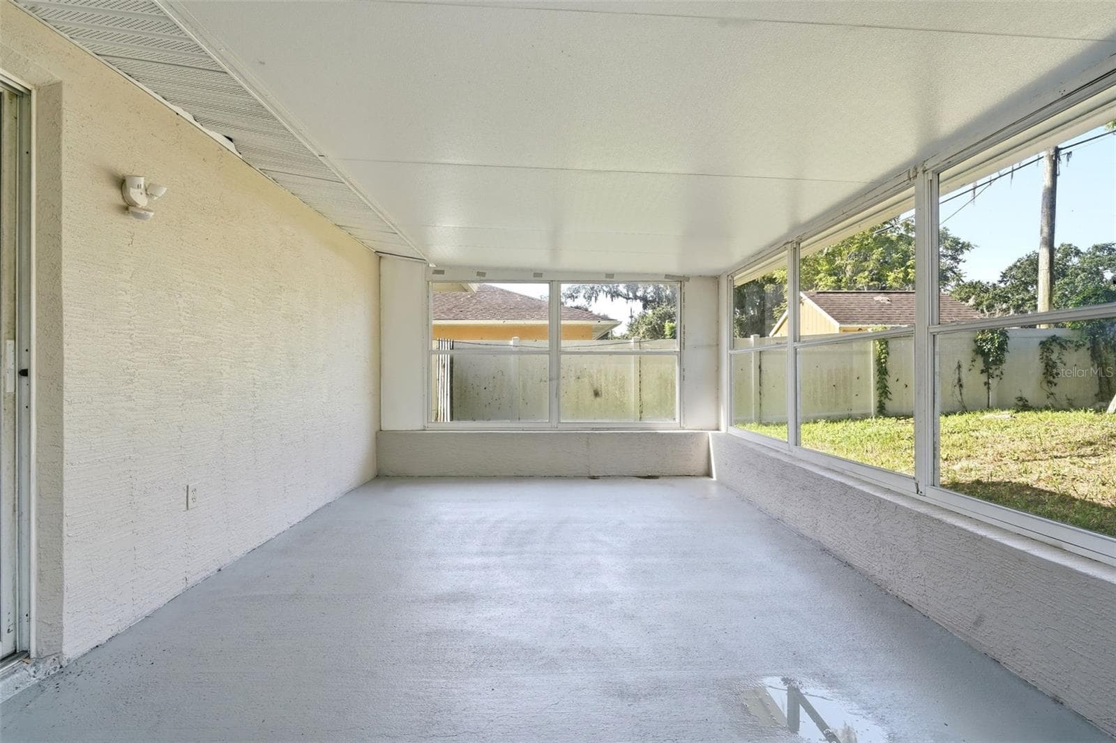 Single Family Residence at 3128 MANGO TREE DR, EDGEWATER, photo 27 of 43