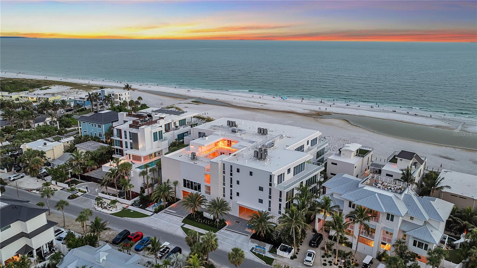 Welcome to Sunset Beach! - 70 AVENIDA VENECCIA #204, SARASOTA